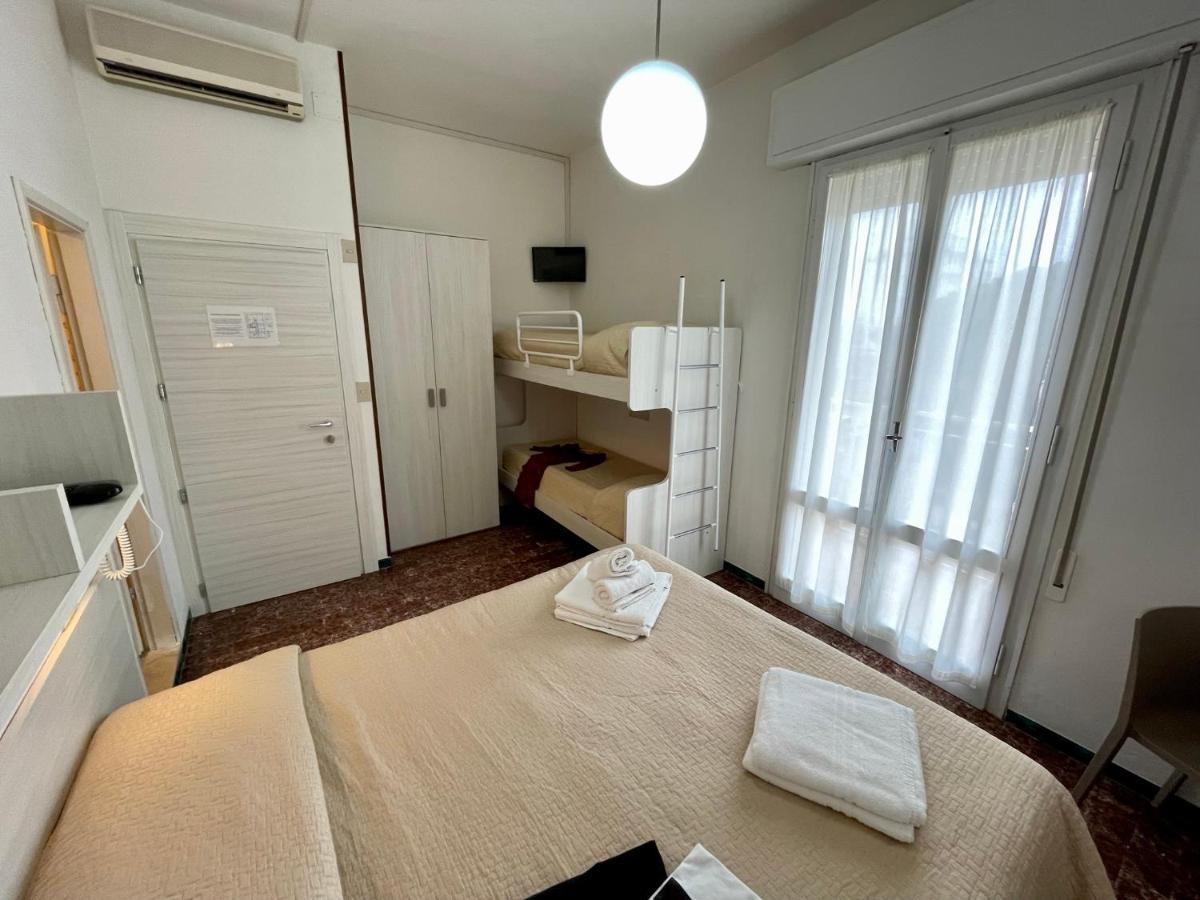 Hotel Napoleon Ριτσόνε Εξωτερικό φωτογραφία