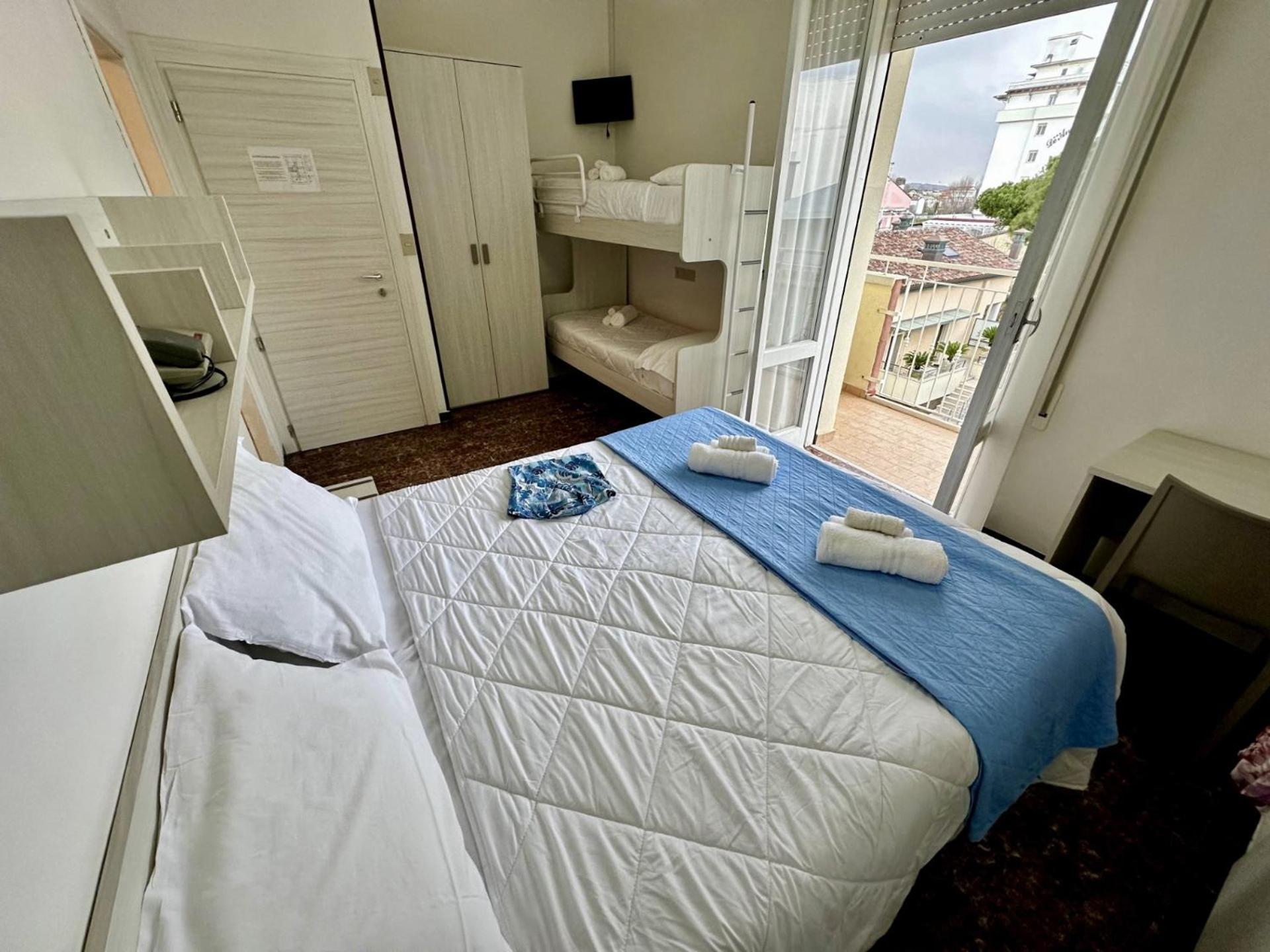 Hotel Napoleon Ριτσόνε Εξωτερικό φωτογραφία