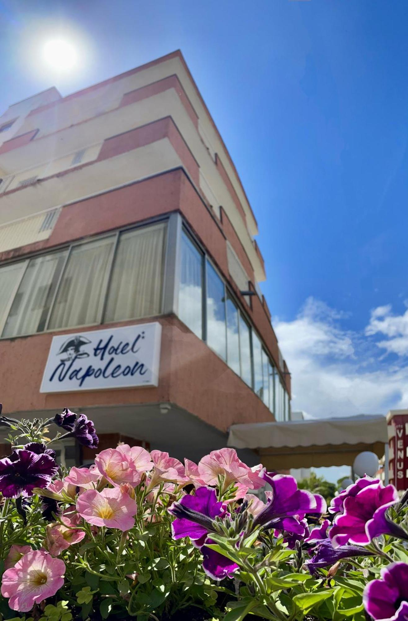 Hotel Napoleon Ριτσόνε Εξωτερικό φωτογραφία
