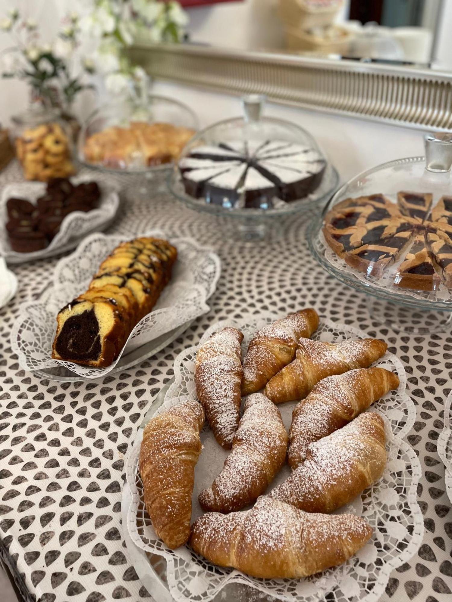 Hotel Napoleon Ριτσόνε Εξωτερικό φωτογραφία