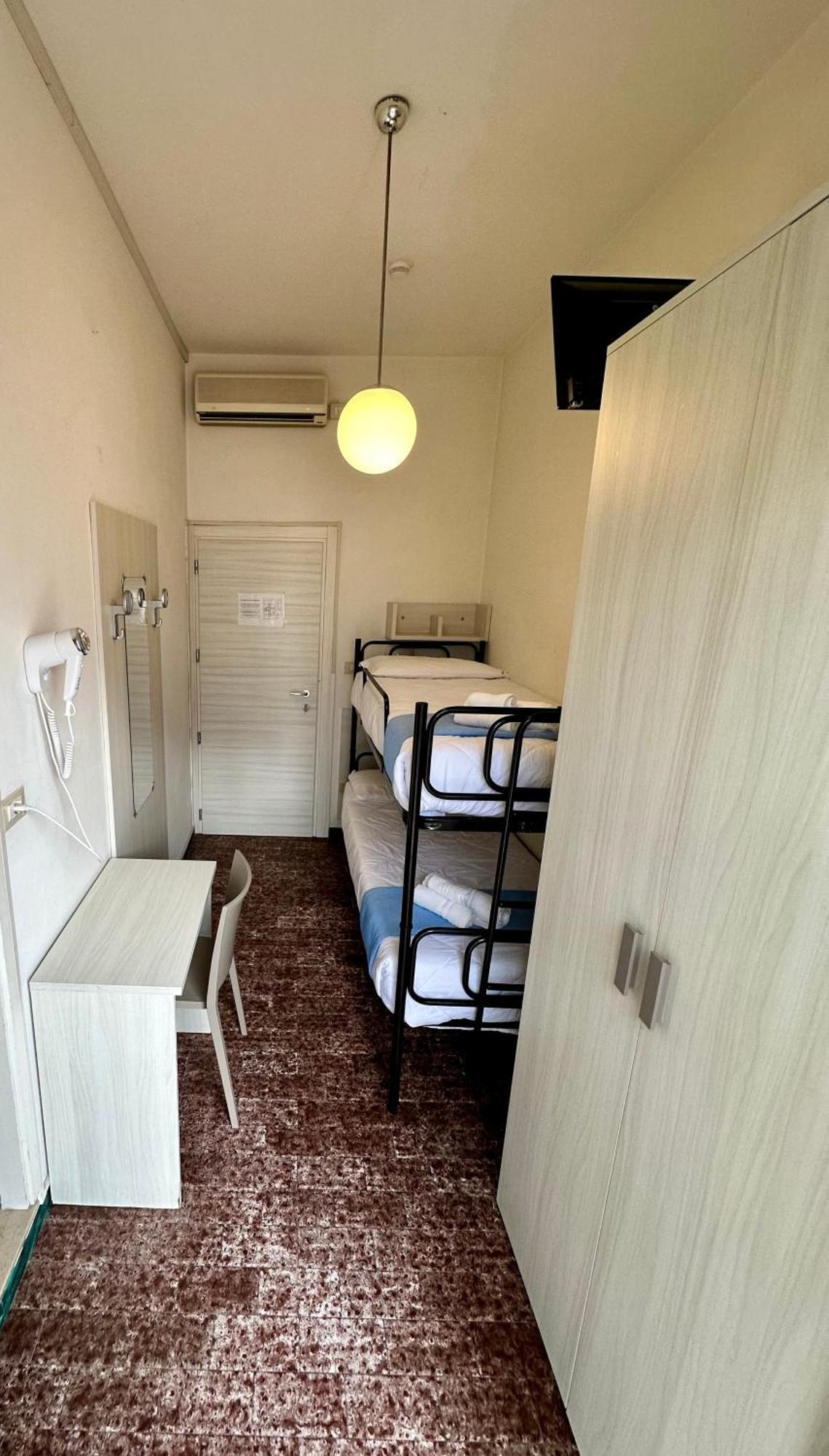 Hotel Napoleon Ριτσόνε Εξωτερικό φωτογραφία