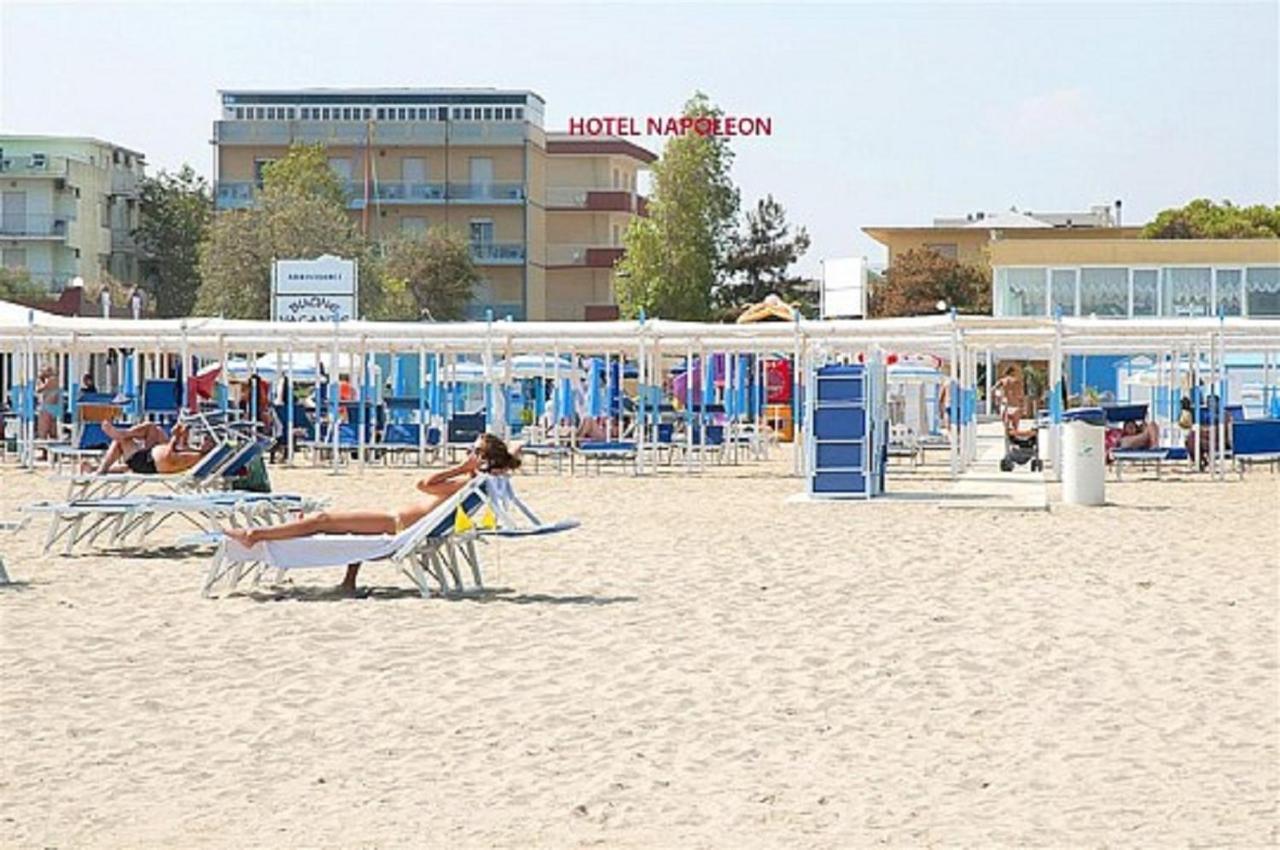 Hotel Napoleon Ριτσόνε Εξωτερικό φωτογραφία