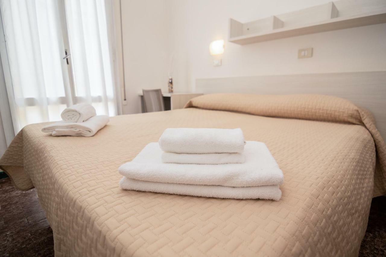 Hotel Napoleon Ριτσόνε Εξωτερικό φωτογραφία