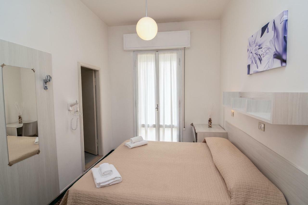 Hotel Napoleon Ριτσόνε Εξωτερικό φωτογραφία