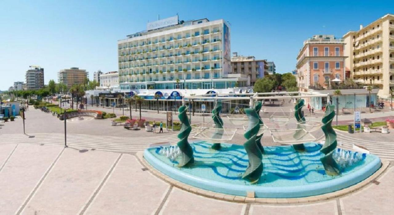 Hotel Napoleon Ριτσόνε Εξωτερικό φωτογραφία